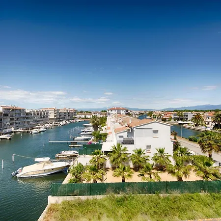 Am Kanal * Empuriabrava
